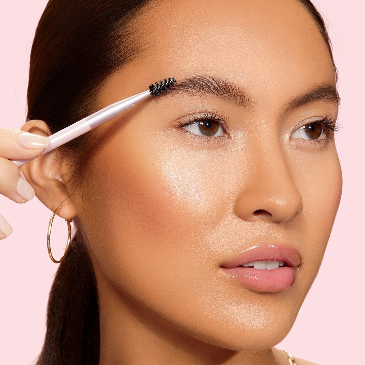 image:imageReal Techniques Brow Shaping Set Spoolie Tweezers amp Brow Brushes DualEnded Tools For Styling amp Shaping Eyebrows Get Full Fluffy Brows Multiuse Brushes CrueltyFree 3 Piece SetBrow Shaping Set