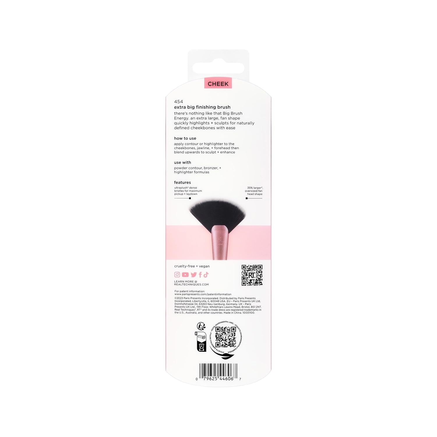 image:imageReal Techniques Extra Big Finishing Brush Large Makeup Brush For Powder Bronzer Highlight amp Contour XL Oversized Fan Brush For Quick Application CrueltyFree Synthetic Bristles 1 CountPink