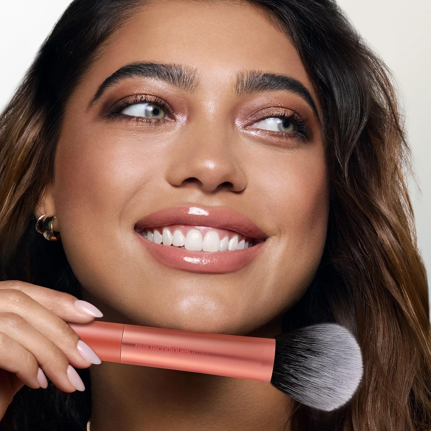 image:imageReal Techniques Cruelty Free Powder Brush With Ultra Plush Custom Cut Synthetic Bristles and Extended Aluminum Ferrules to Build Coverage