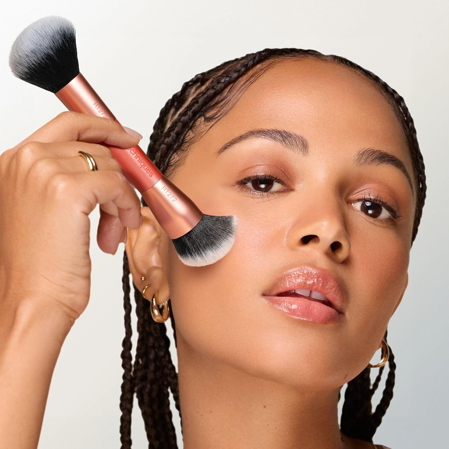 image:imageReal Techniques Liquid amp Powder Base Brush DualPurpose Foundation Makeup Brush for Liquid Foundation Skin Tint amp Setting Powder Synthetic Bristles Vegan amp CrueltyFree