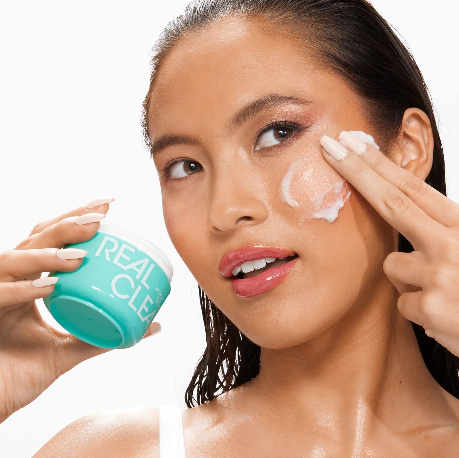 image:imageReal Techniques Real Clean Face Erase Makeup Removing Balm Hydrating Makeup Cleansing Balm Remove Stubborn Makeup Hyaluronic Acid Moisturizes amp Vitamin A Helps Exfoliate 2 fl oz Jar