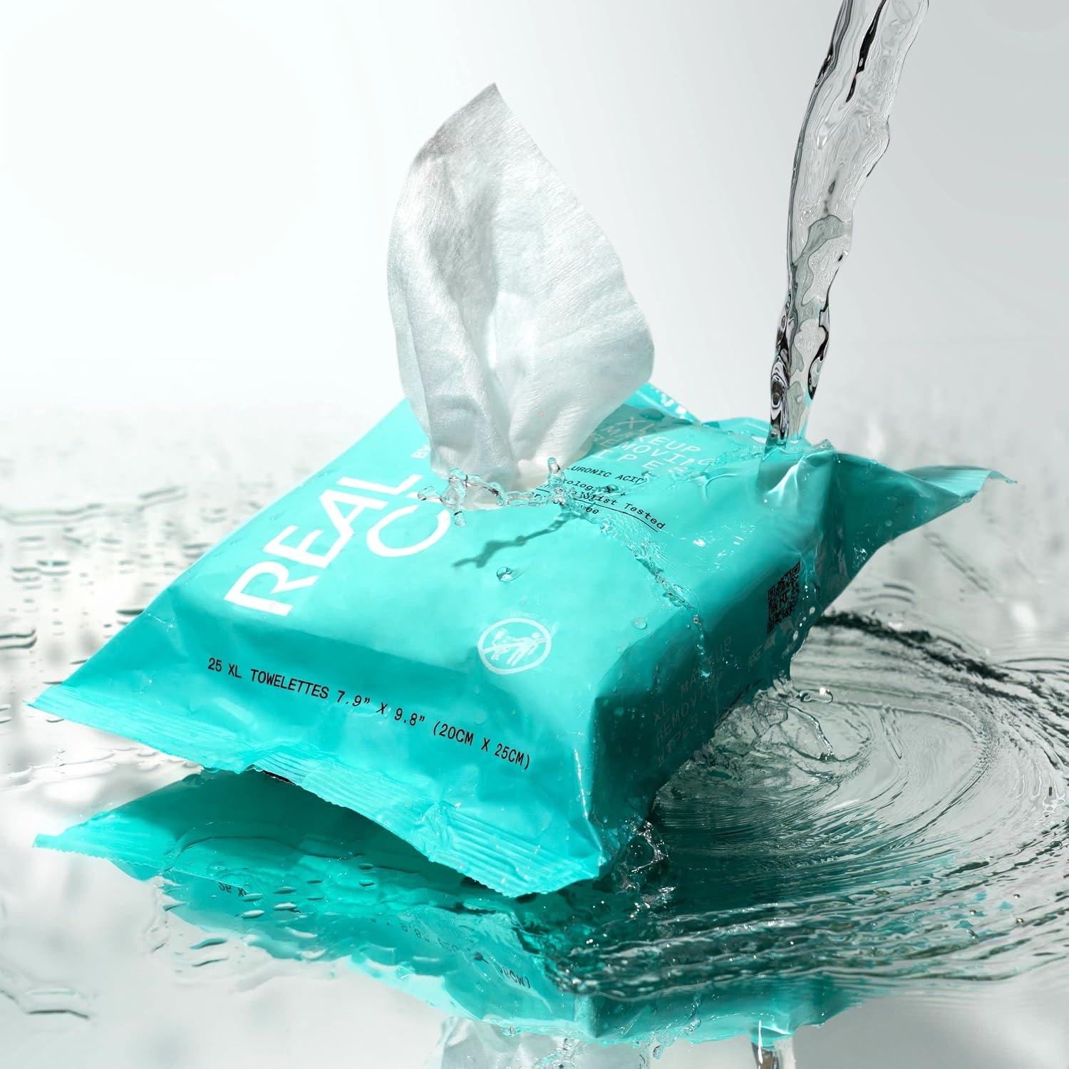 image:imageReal Techniques Real Clean XL Hydrating Facial Wipes Infused With Hyaluronic Acid DualUsage Cleansing Wipes Repair Skin amp Gently Remove Makeup Fragrance Free 25 CountBlue