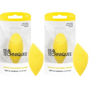 Real Techniques Miracle Concealer Sponge, Makeup Blending Sponge For Liquid & Cream Concealer, Elongated Shape For Precise Application Under Eyes & Tight Areas, Yellow, Latex-Free Foam, 1 Count(Amarillo)